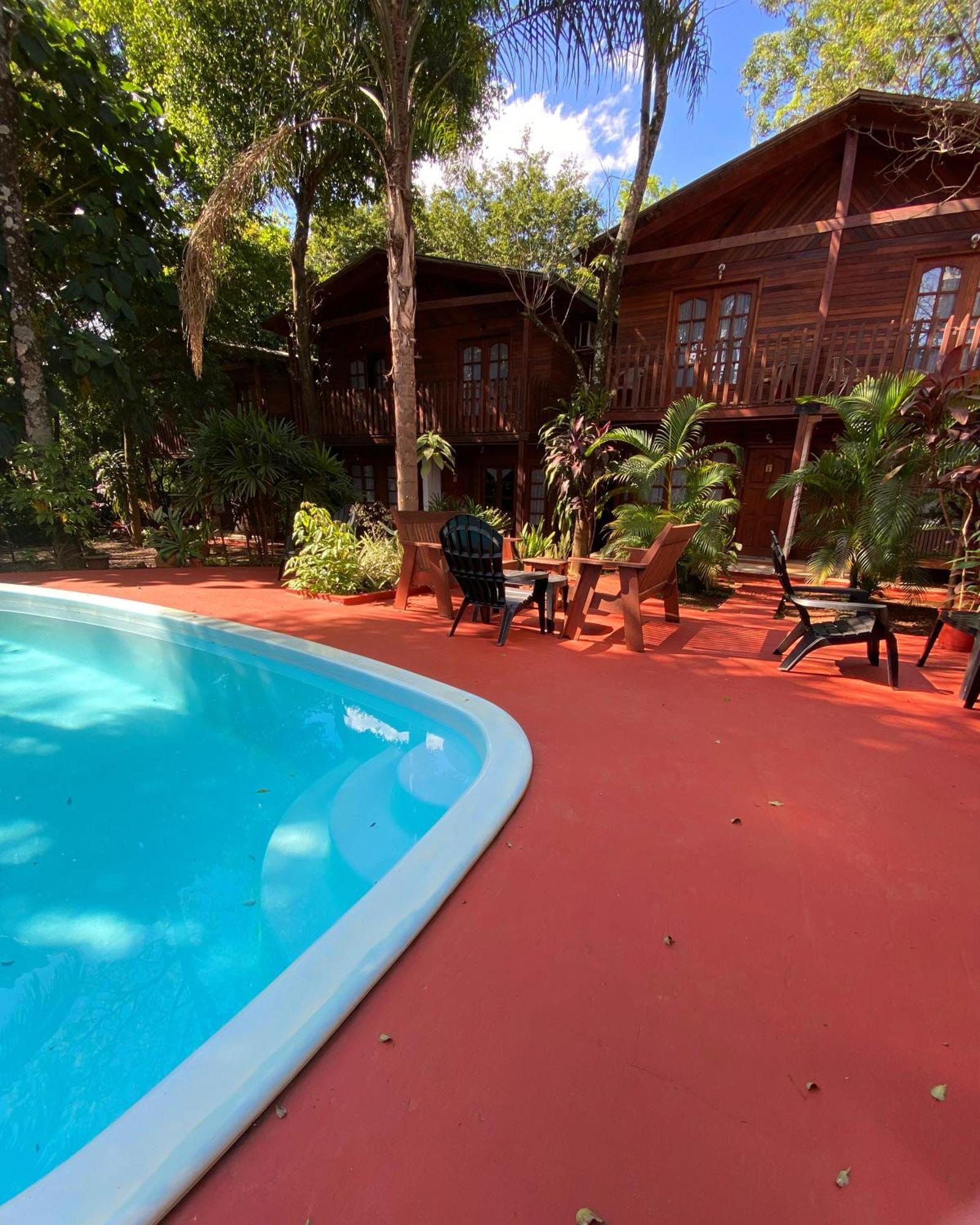 El Pindo Iguazu Apart otel Puerto Iguazú Dış mekan fotoğraf