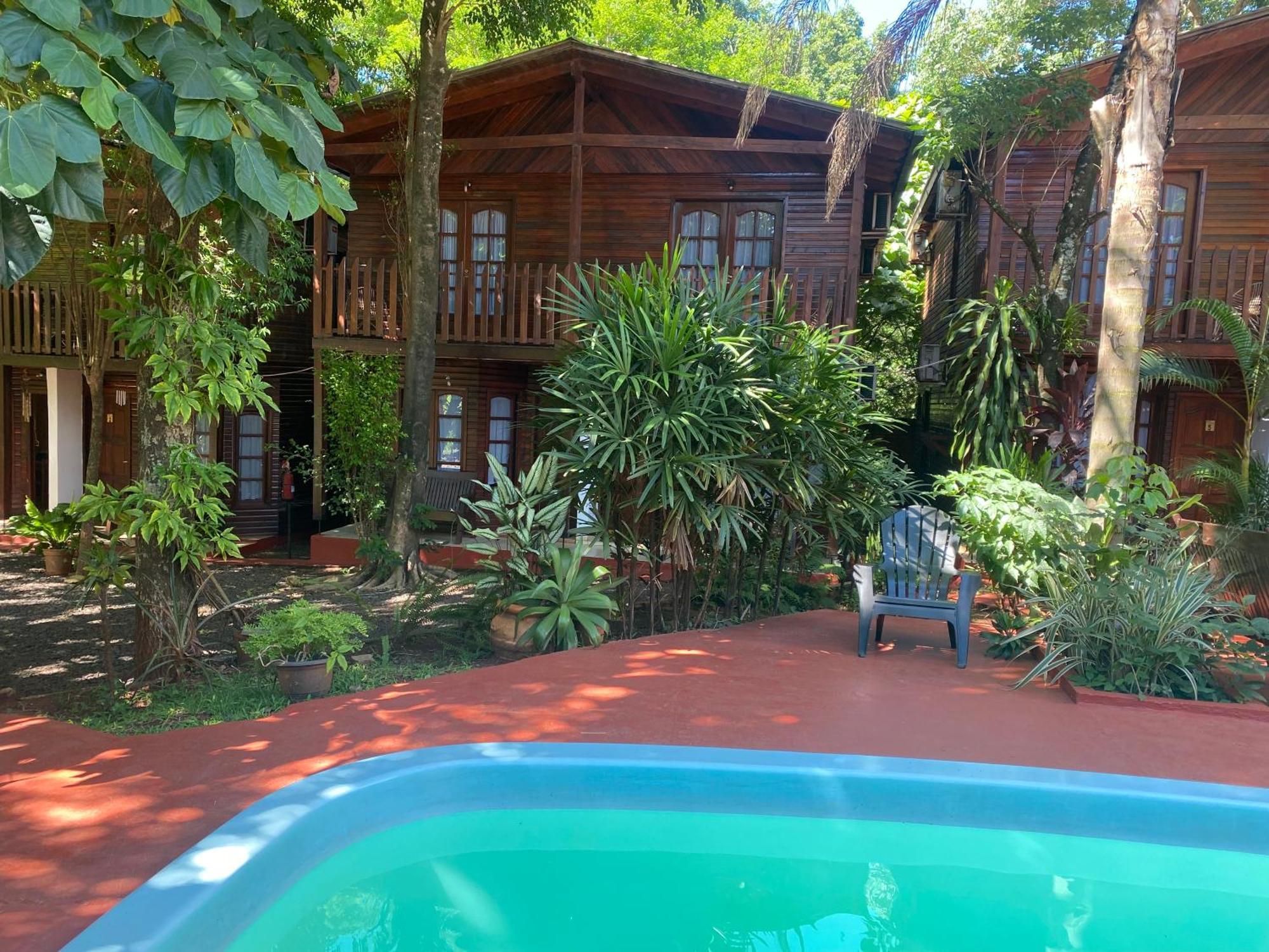 El Pindo Iguazu Apart otel Puerto Iguazú Dış mekan fotoğraf